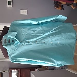 NWOT MINT GREEN ARROW DRESS SHIRT